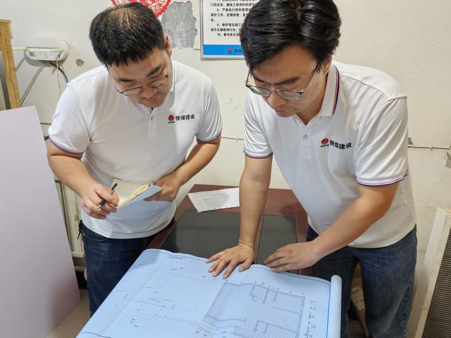 陕煤建设韩城分公司土建第四项目部：“师带徒”传薪火 “传帮带”助成长