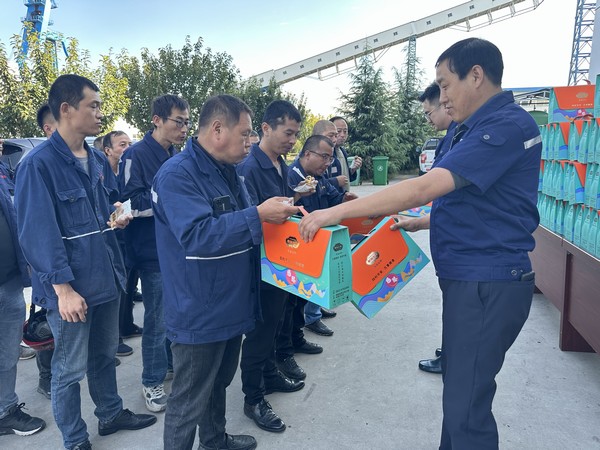 陕煤建设洗选煤运营公司澄合山阳运营项目部：中秋月圆齐欢庆，温情关怀暖人心