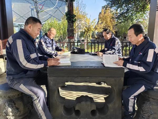 陕煤建设洗选煤运营公司柠条塔运营项目部开展“读书好,好读书,读好书”廉洁故事分享会