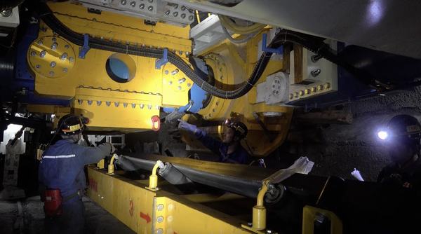 陕煤建设矿建二公司：党建引领推进盾构机掘进再“出圈”