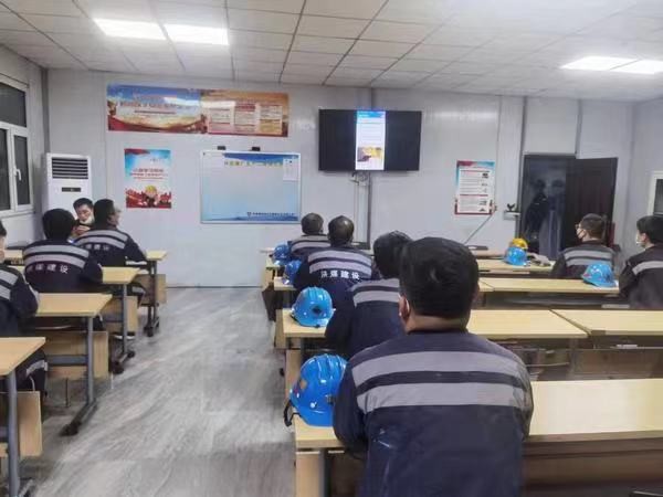 陕煤建设洗选煤运营公司红柳林洗煤厂项目部： 未雨绸缪抓“三防”  筑牢冬季安全堤