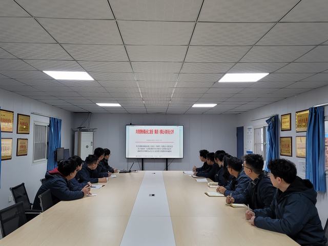 陕煤建设韩城分公司：青年建功正当时 百日安全勇担当