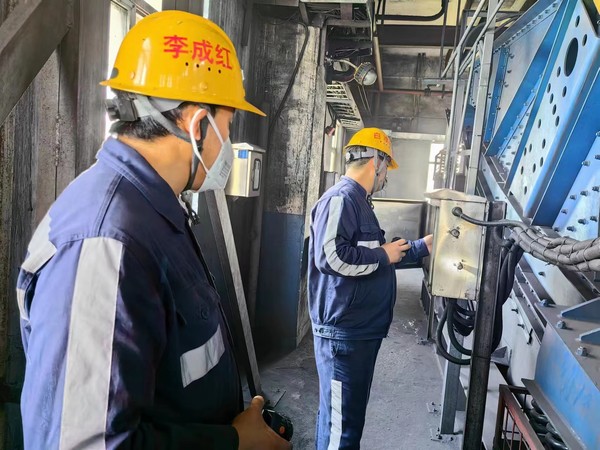 陕煤建设洗选煤运营公司澄合山阳运营项目部：抓牢安全“基本盘”，争做安全“火车头”