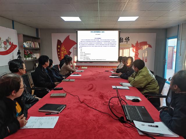 陕煤建设韩城分公司土建九项目部：积极开展“知宪于心 守宪于行”主题系列活动