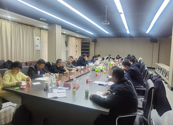 深耕细作抓落实 实干担当促发展