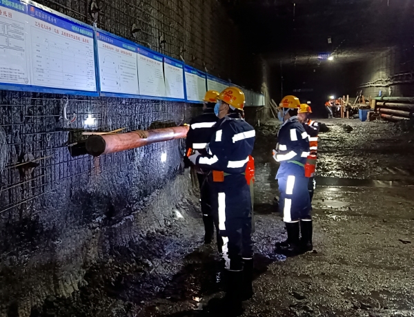 陕煤建设矿建三公司：严管+厚爱，助推企业安全生产