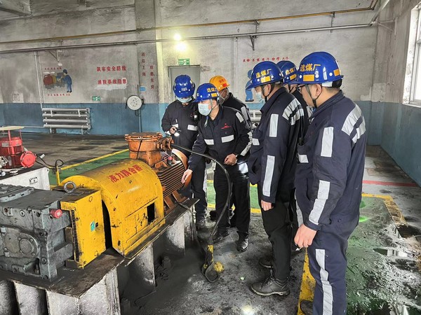 陕煤建设洗选煤运营公司：解锁机电设备“春检”奋进扫描曲