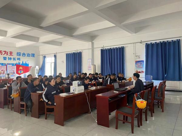 陕煤建设洗选煤运营公司神渭蒲城运营项目部：凝心聚力抓安全 教育培训打头阵