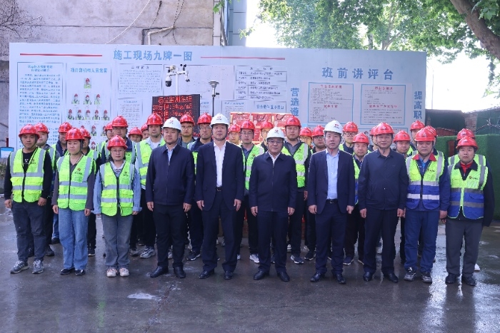 陕煤建设领导“五一”假期深入基层督导安全生产工作并慰问一线干部员工