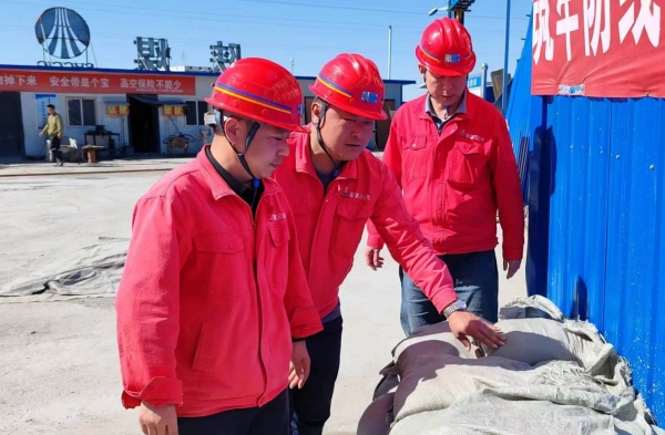 陕煤建设矿建三公司:雨季三防“跑”在雷声之前