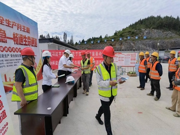 陕煤建设绿宇公司：发挥巾帼力量 筑牢安全“二道防线”