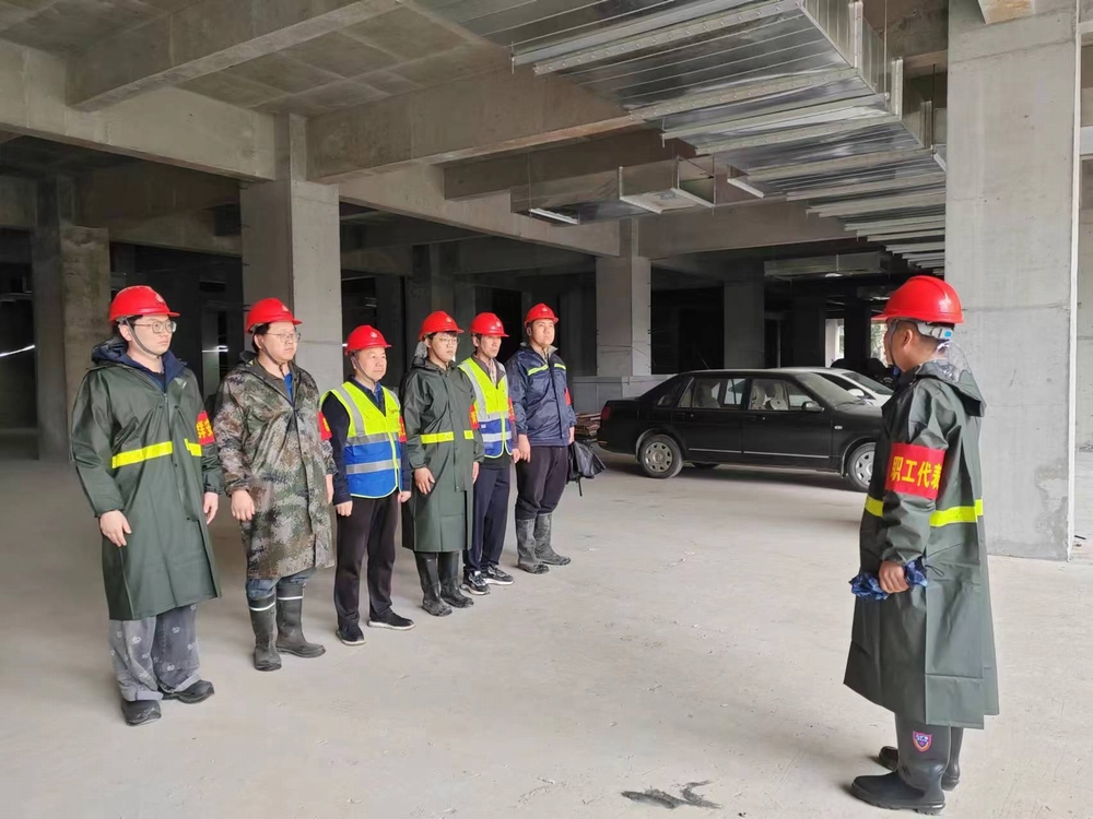 陕煤建设韩城分公司土建二项目部：强化防汛举措 保障施工安全无忧