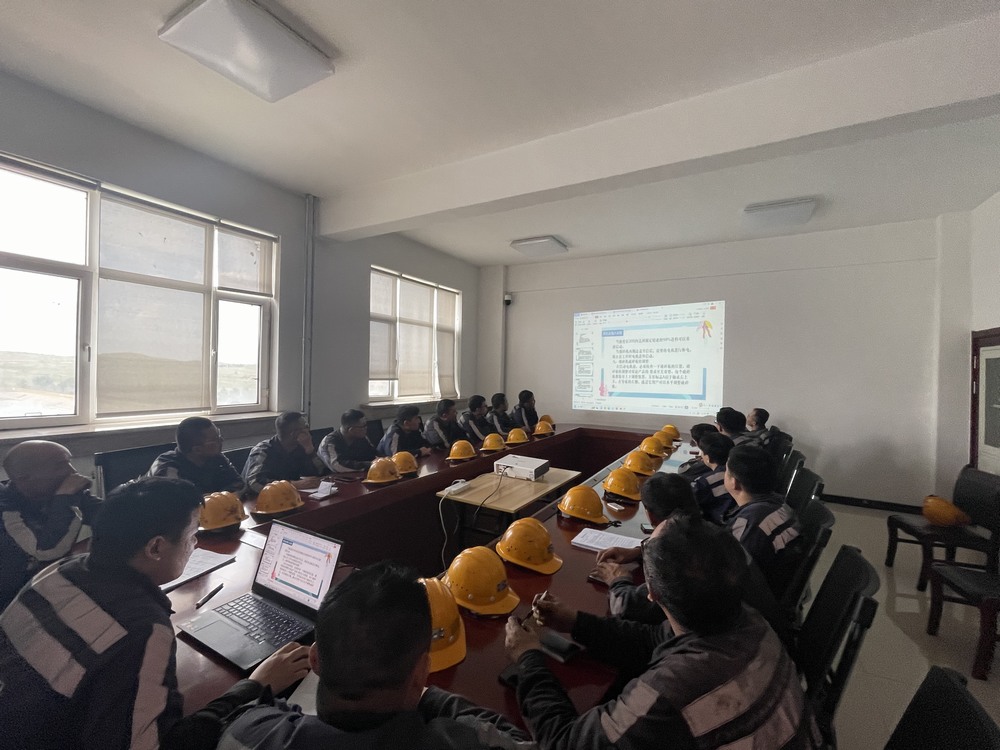 陕煤建设洗选煤运营公司神渭首端运营项目部： 生产安全无小事 多措并举固根基