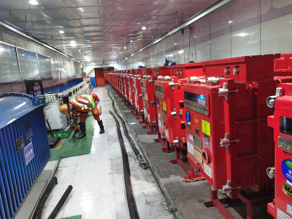 陕煤建设机电安装公司柠条塔项目部:实干跑赢“上半程”, 突破提升再启程!