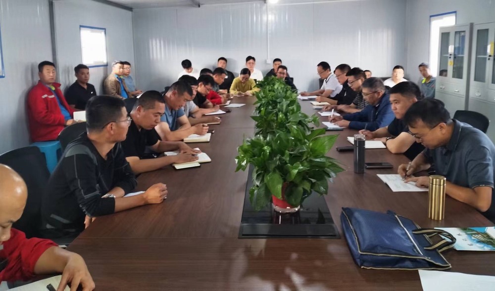 陕煤建设矿建二公司：栽培“三心” 护“苗”起航