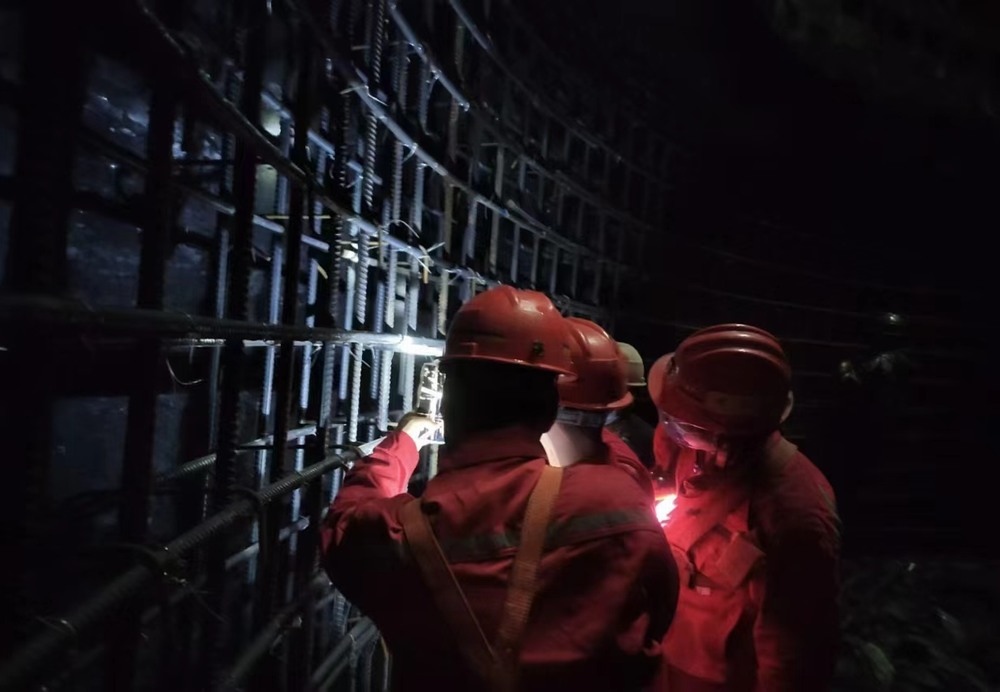 陕煤建设矿建二公司:“青”尽全力,守护安全