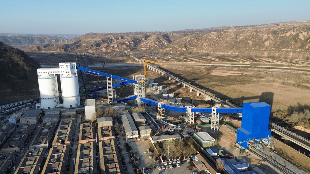 陕煤建设天工公司土建第九项目部:提前3天,9榀栈桥顺利吊装