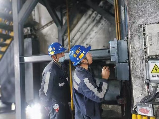 陕煤建设洗选煤运营公司红柳林洗煤厂项目部:尽心做排查 安全过大年