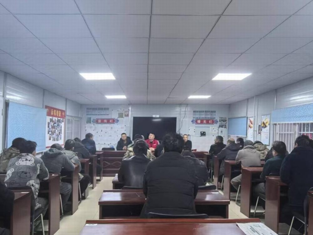 陕煤建设机电安装公司玉华项目部：拧紧“安全阀”，护航新征程