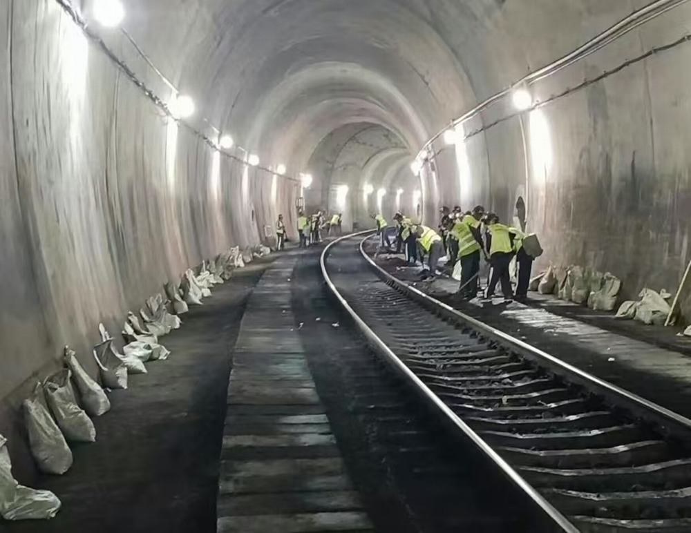 陕煤建设洗选煤运营公司柠条塔运营项目部：“三维发力”构建雨季“三防”安全体系