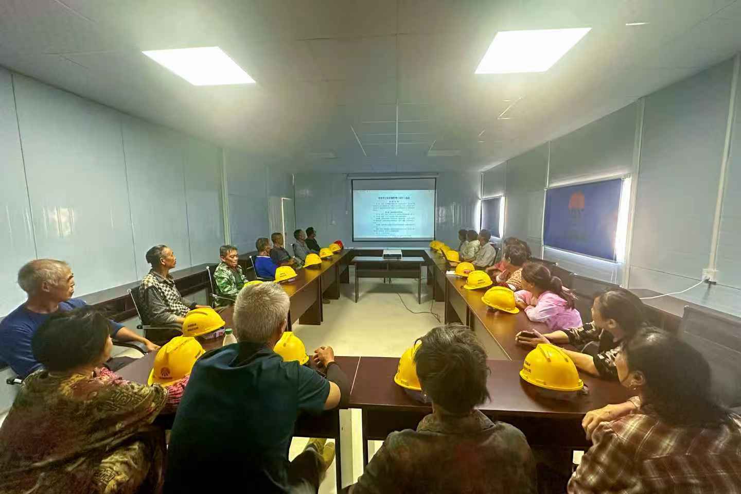 陕煤建设西北分公司:实名制管理升级——从“守口袋”到“强管理”助力农民工权益保障