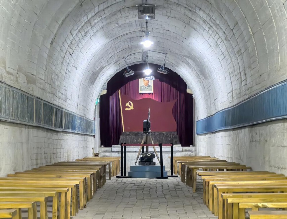 陕煤建设铜煤公司：探访“地下长城” 汲取红色力量