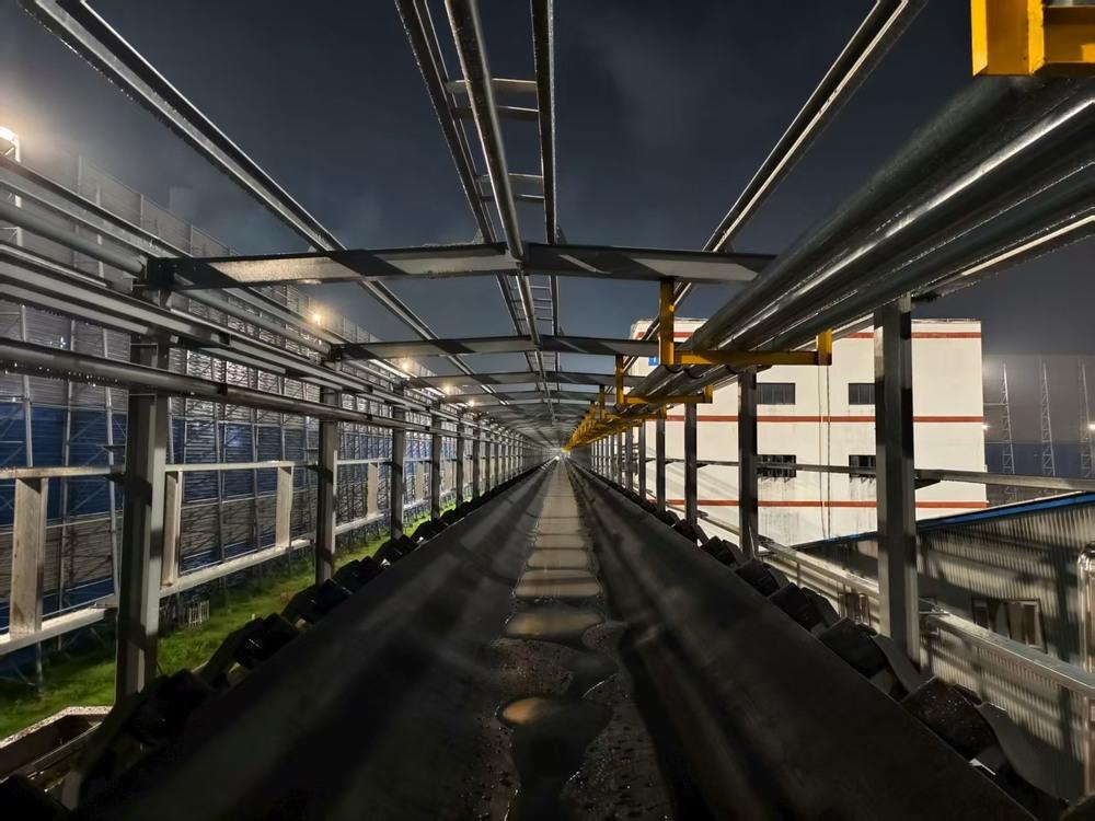 陕煤建设路桥分公司荆州项目部：风雨无阻，决战830节点目标纪实