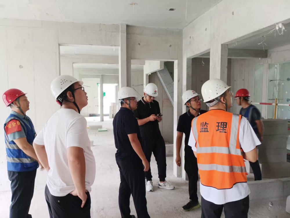 捷报！陕煤建设直属第六项目部承建构件厂集中安置地项目顺利通过主体验收