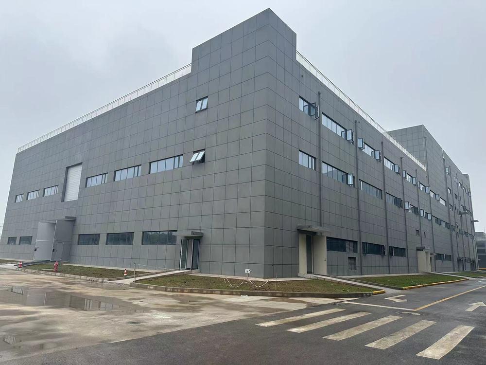 陕煤建设渭南分公司承建的陕煤研究院泾河新城新能源产业基地 项目（一期）扩建施工总承包工程圆满通过竣工验收