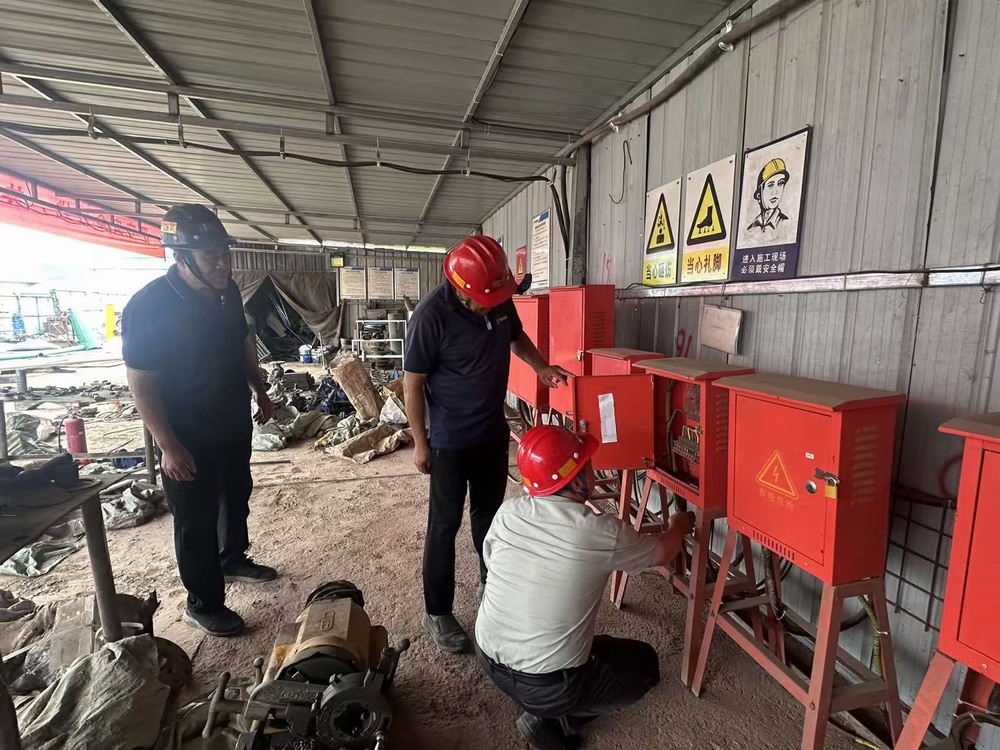 安全生产不放假，应急值守不“打烊”—陕煤建设矿建二公司开展“双节”期间安全生产大排查