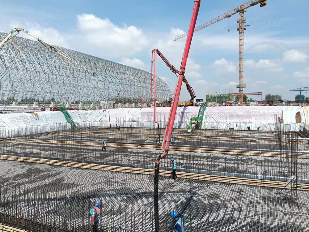 陕煤建设韩城分公司土建十六项目部:30小时连续奋战完成3433立方米混凝土浇筑