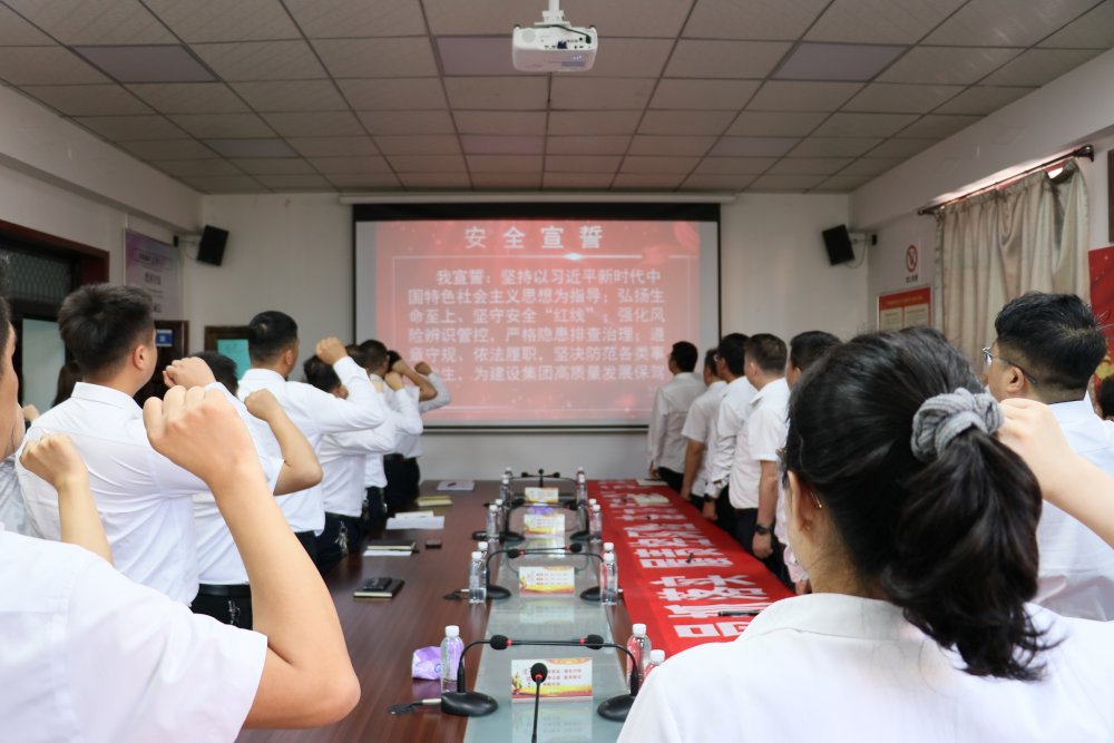 陕煤建设渭南分公司：十月劲吹“安全风” 百日攻坚筑基石