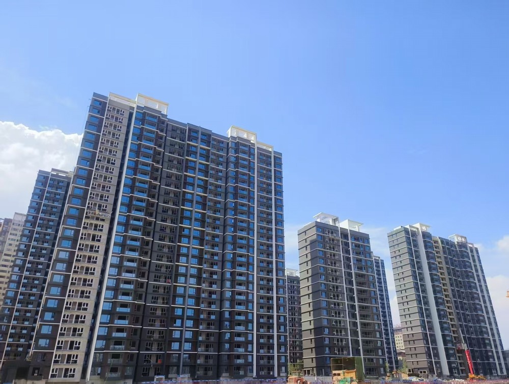 陕煤建设新龙城直属项目部：锚定节点抢工期，多维管控提效能