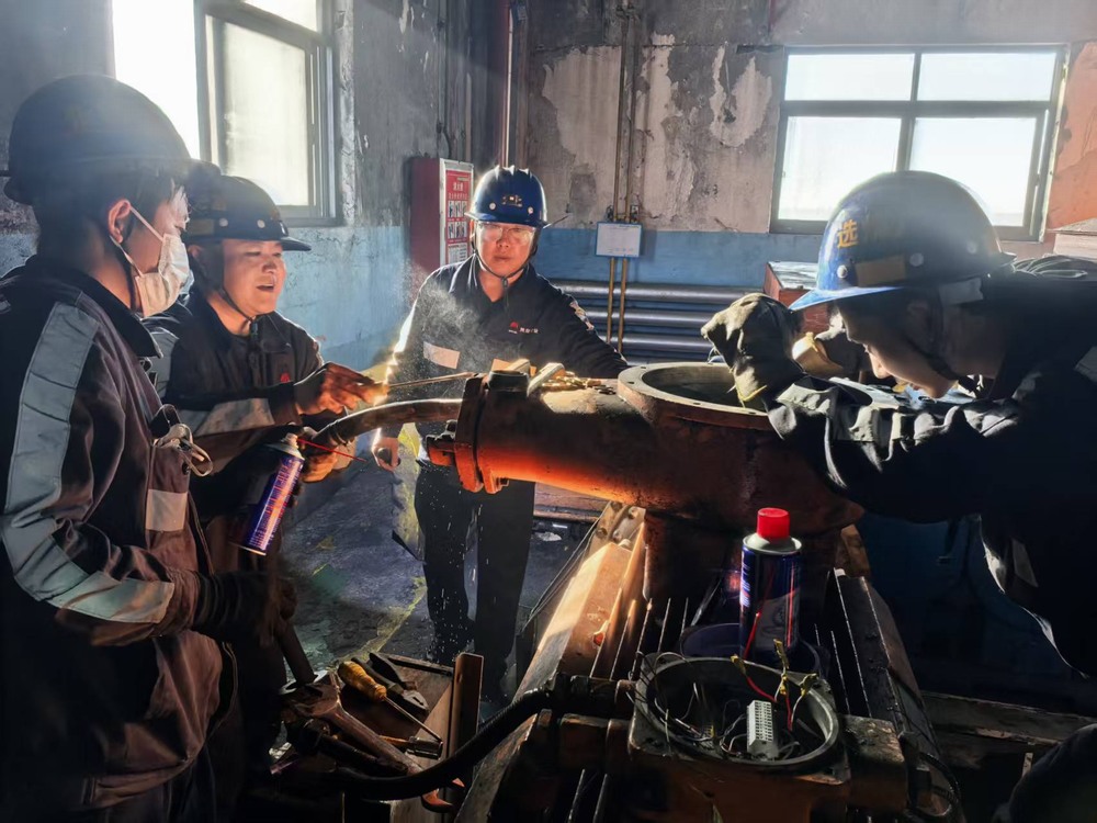 陕煤建设洗选煤运营公司:“破击利刃” 把脉冬季运输安全