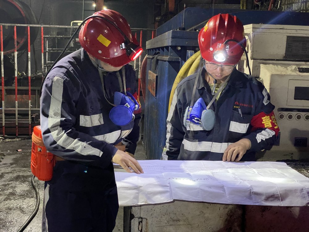 陕煤建设韩城分公司张家峁项目部：青年突击队勇挑重担赋能发展添动能