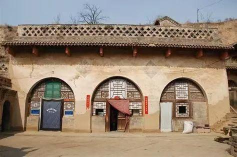 黄土窑前的星光