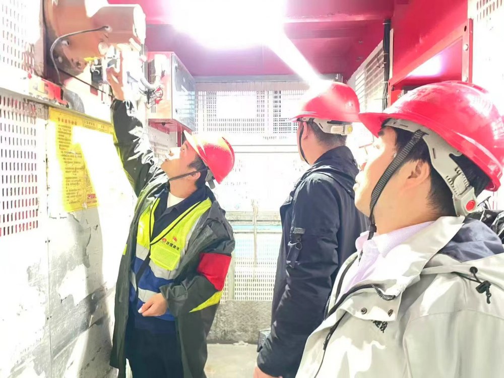 陕煤建设韩城分公司土建二项目部:党团同心聚合力 匠心筑梦谱新篇