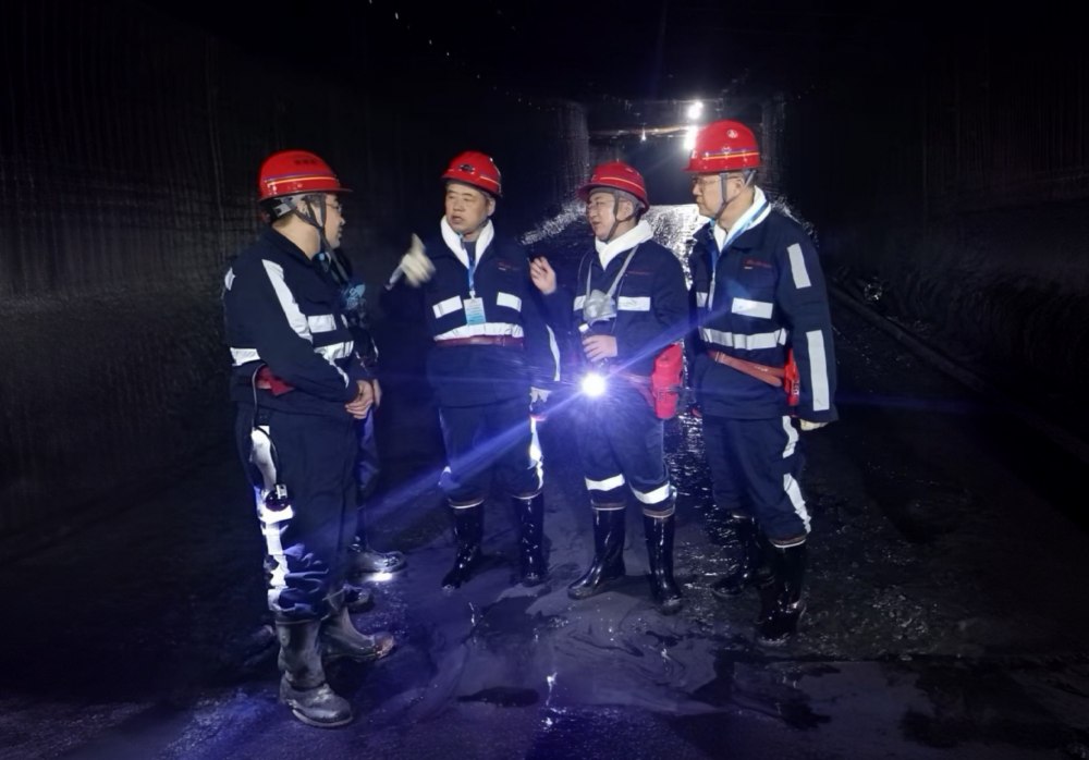 陕煤集团对陕煤建设开展四季度安全督查暨消防专项检查