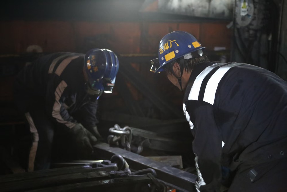 陕煤建设洗选煤运营公司:四九安全“冻不住” 严管防线“牢如故”