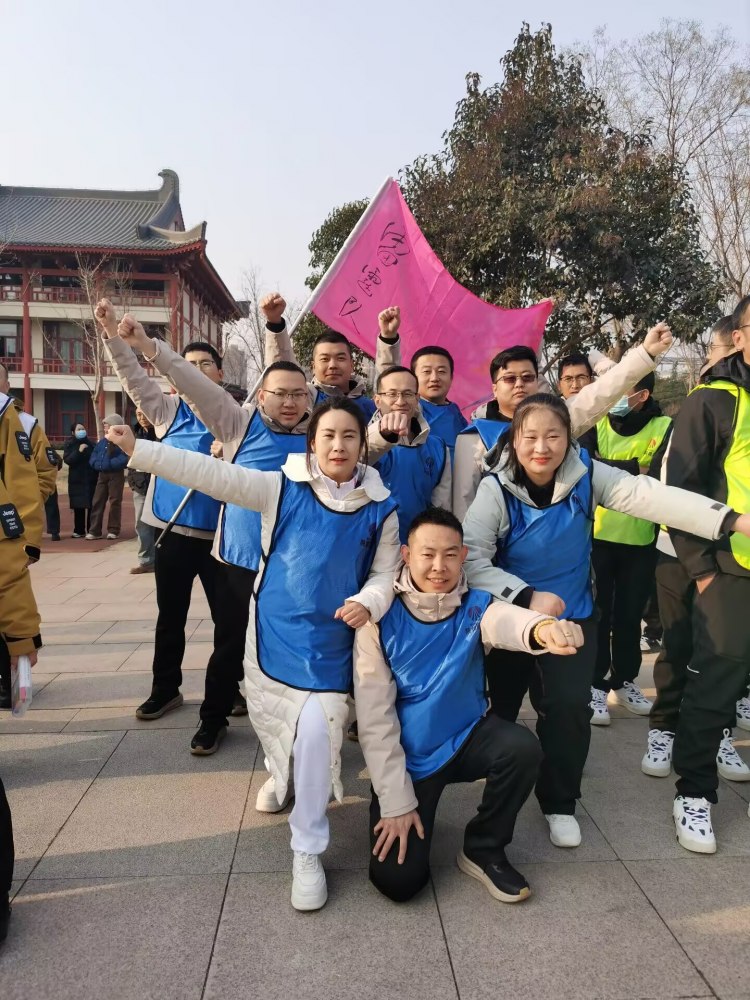 新年伊始暖接续 情系职工守初心