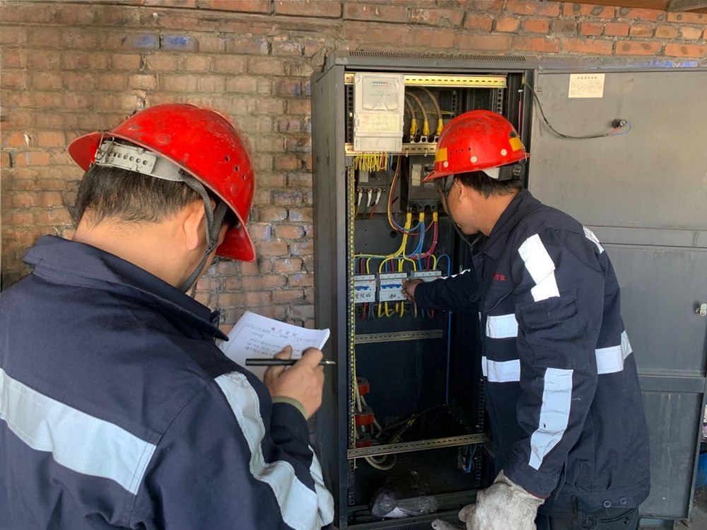 陕煤建设韩城分公司张家峁项目部：拧紧安全“螺丝钉” 守护新春“平安年”